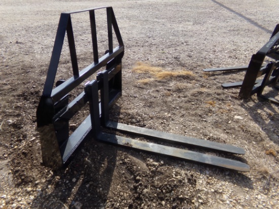 NEW Pallet Forks * skid steer connection