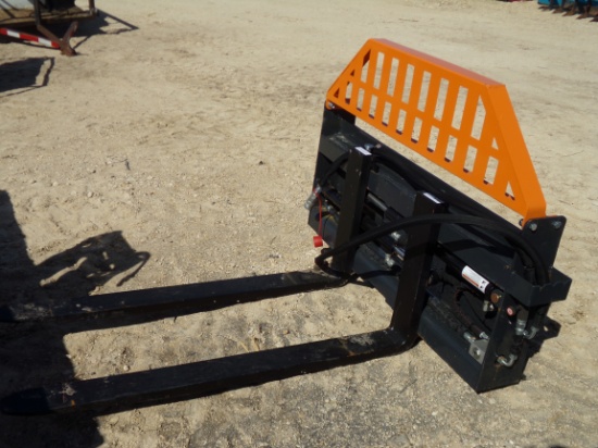 Like NEW Hydraulic Pallet Forks * skid steer connection