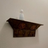 Purse/hat rack with 4 hooks