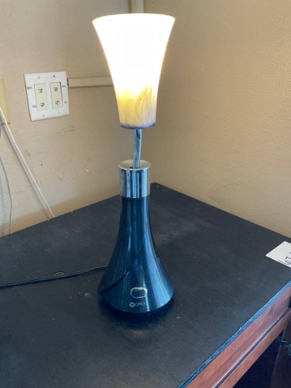 OttLite Tulip Adjustable Gooseneck Desk Table Lamp