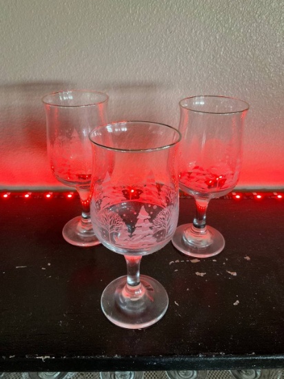 Crhistmas Glasses