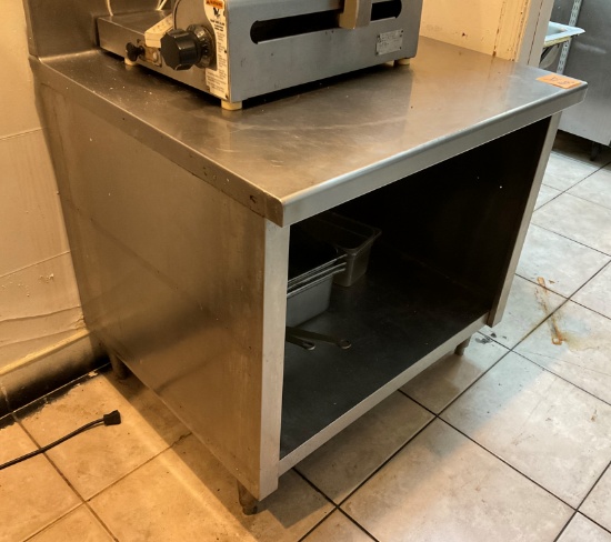 Stainless Steel Dish Cabinet table