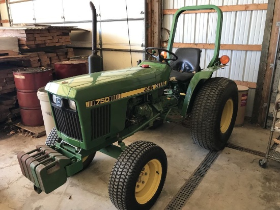 '85 John Deere 750 Compact Tractor Deisel