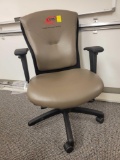 QTS Quality Technology Services office chair ( very comfortable)