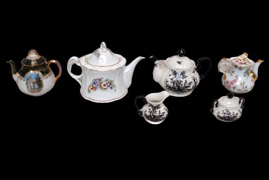 Porcelain Teapots, Asian Home Decor, RARE Aux Au Provence Black & White Toile Country Rooster Teapot
