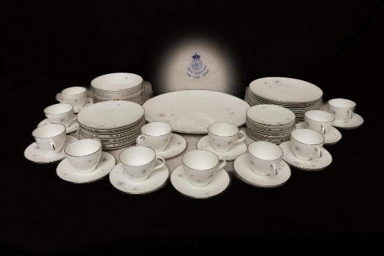 Royal Worcester Bone China Made in England Celeste 12 place settings and platter