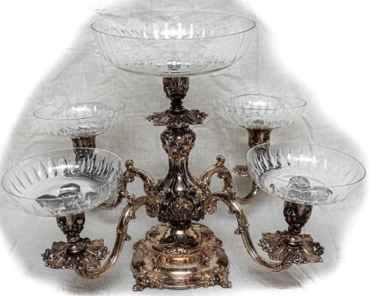 Reed & Barton Epergne Candelabra Silver Plated Five Branches with 5 Crystal Bowls
