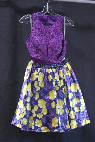 Lucci Lu Purple Floral Mini Dress Size: 6