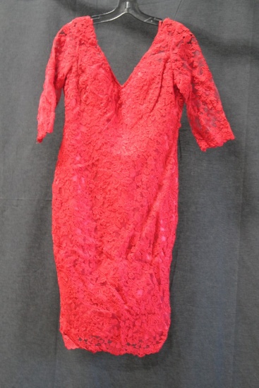 VM Collection Red Lace Cocktail Dress Size: 12