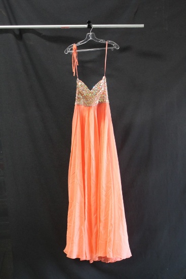 Night Moves Orange Full Length Dress with Beaded Bodice Size: 4, MacDuggal