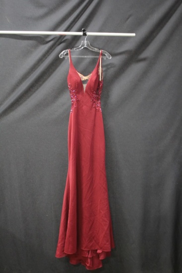 Faviana Red Full Length Dress with Beaded Accents Size: 10, Ashley Lauren P