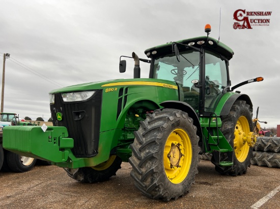 2014 John Deere 8310R Tractor w/Front and Rear Duals and Spacers