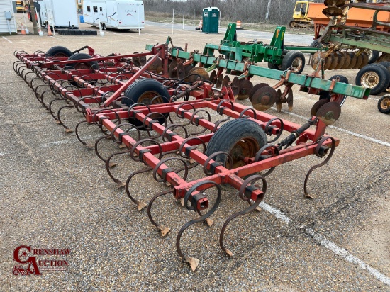 Case IH 365 20' Field Cultivator