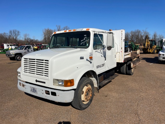 1999 International 4700 Truck