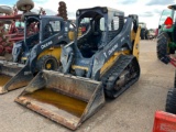 John Deere 317G Skid Steer