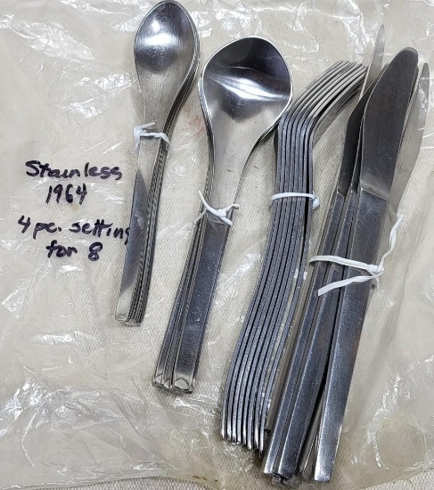 1960s Silverware Set 1