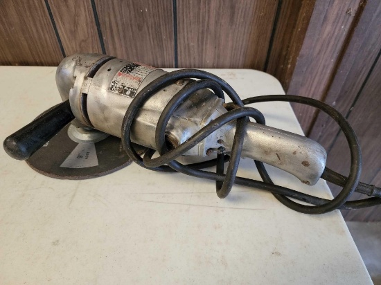 Milwaukee Heavy Duty 9" Grinder/Sander