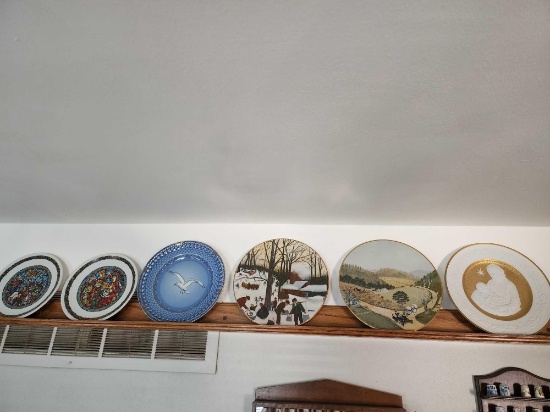 6 Misc Collectible Plates