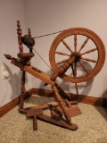 Vintage Spinning Wheel Loom Operational