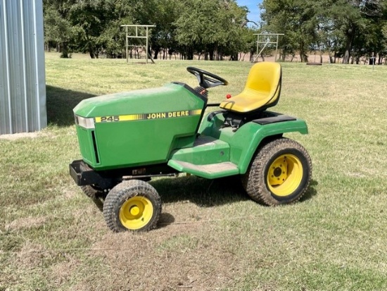 John Deere Riding Mower