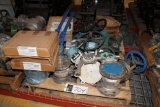 LOT 20 (EST.) CAMERON AND OTHERS VALVES
