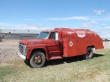 FORD 600 SERIES MODEL 612 1970 FUEL TRUCK