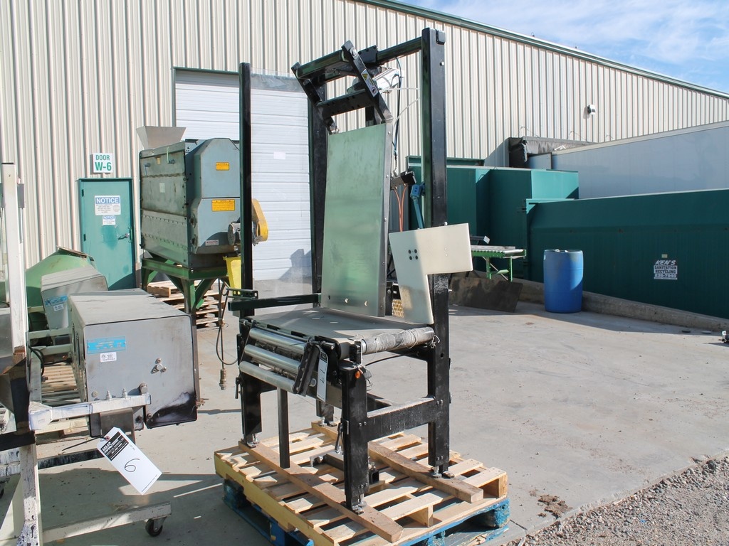 DORNER MANUFACTURING INC. CONVEYOR / BAG KICKER | Industrial Machinery &  Equipment Manufacturing Equipment | Online Auctions | Proxibid