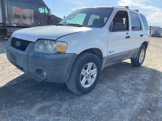DEALERS/ DISMANTLER ONLY! - 2005 FORD ESCAPE HYBRID