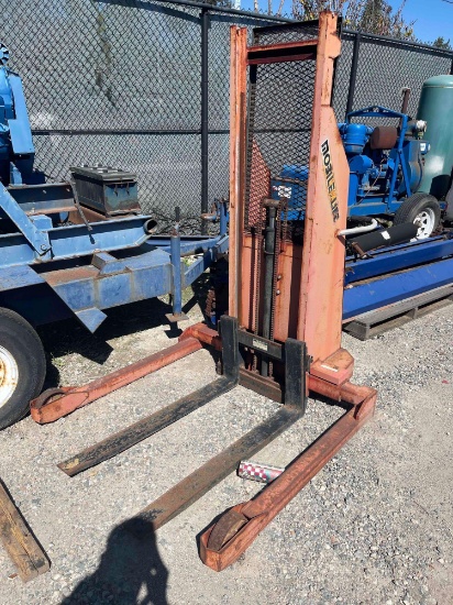 MOBILE PALLET TRUCK INC