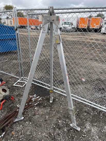 TRIPOD DBI / SALA