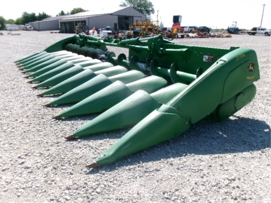 John Deere 712FC Corn Head