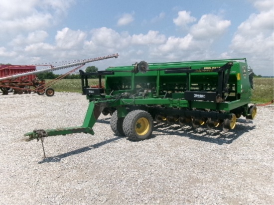 John Deere 750 Drill