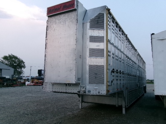 2011 Merritt 35'X102" Livestock Semi Trailer