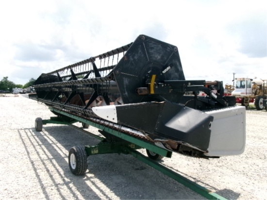 Gleaner 800 Flex Platform