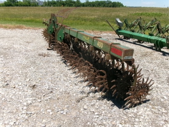 John Deere 400 Rotary Hoe