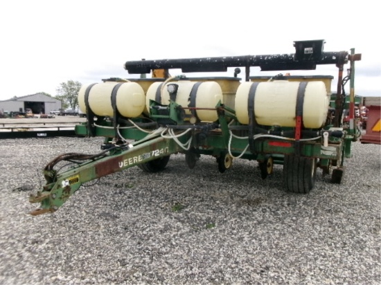 John Deere 7240 Split Row Planter