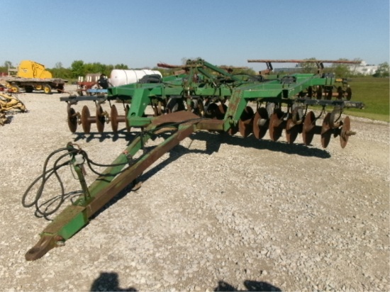 John Deere 510 Ripper