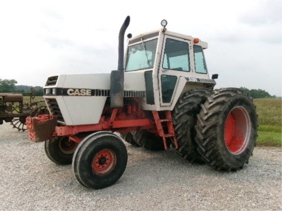 1982 J I Case 2290 Tractor