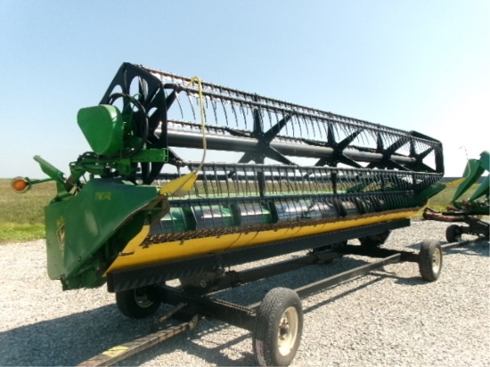 1996 John Deere 920 Platform