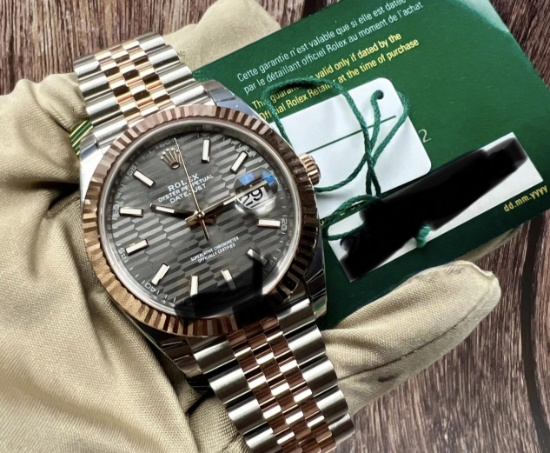 Brand New Rolex Oysterperpetual Datejust 41mm Ref 126331 Monogram Dial Comes with Box & Papers