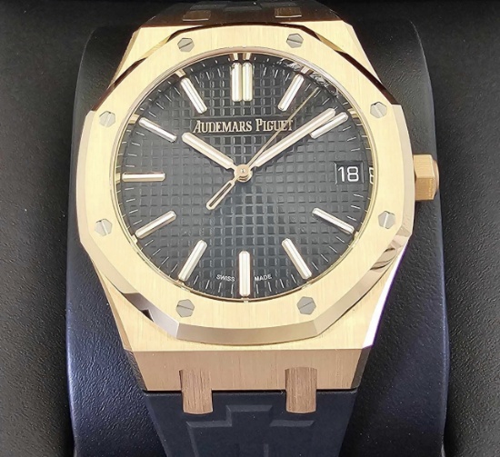 Audemars Piguet 15510or Comes with Box & Papers