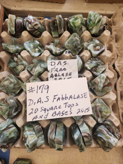 D.A.S FABBALASE RUN.  20 SQUARE TOPS/BASES