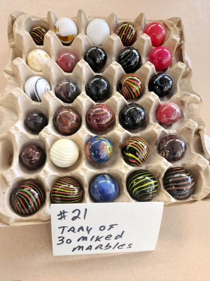 LOT OF MIXED MARBLES