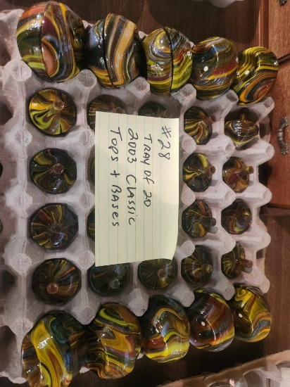 Tray of 20 2003 Classic tops and bases