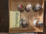 Tray of 5 marbles with Emb bases