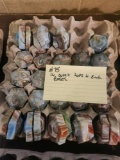Tray of 16 Cullet tops and bases