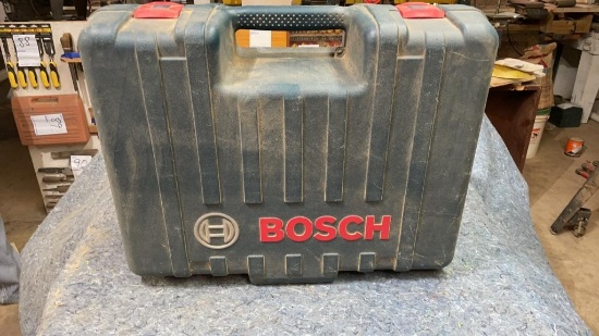 Bosch laser level with tripod and measure tool