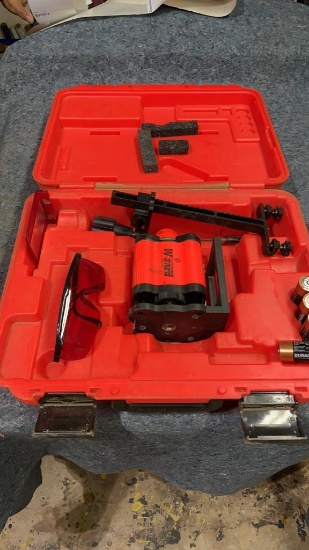 Laser mark wizard laser level with tripod