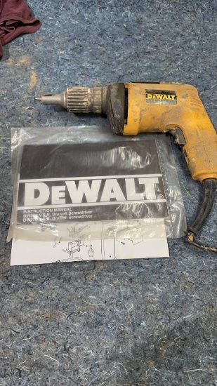Dewalt corded drywall screw gun