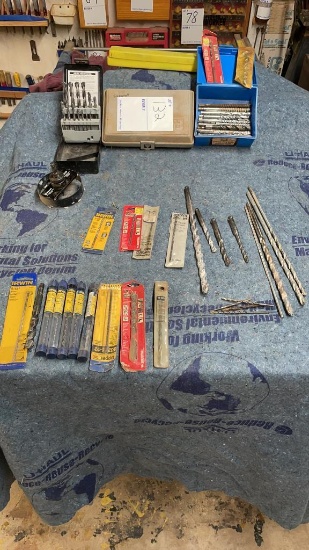 Lot of drill bits